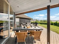 "Guthmar" - 350m to the Fjord Hotels in Vinderup