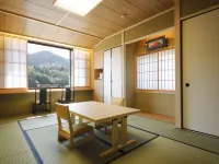 Ginsuisou Choraku Hotels in Sanda
