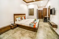 FabHotel Global Inn - Nr Sanjeevani Children's Hospital Hotels near Maharana Pratap chowk Rotegaon
