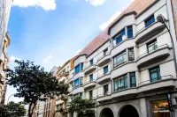 Hotel Lux Santiago Hotels near Xardíns da Rúa Berna