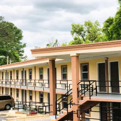 โรงแรมโอโย แทลลาแฮสซี ดาวน์ทาวน์ โรงแรมใกล้คาสเคดส์พาร์ค
