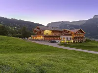 Aspen Alpin Lifestyle Hotel Hotels near Eiger