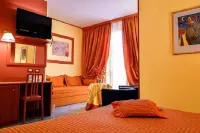 Hotel Degli Amici Các khách sạn ở Valmontone