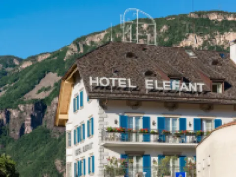 Hotel Elefant Hotels in Ora