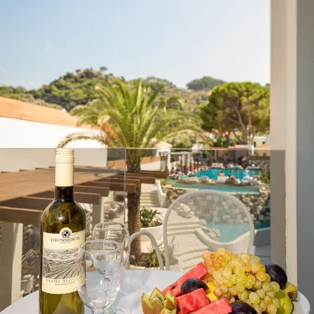 Samian Mare Hotel, Suites & Spa