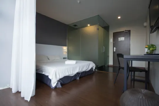 Chariton Hotel Ipoh Отели рядом с достопримечательностью «Elightened Heart Buddhist»