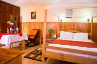 Bunyonyi Safaris Resort Hotels in 