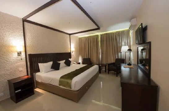 Victoria Falls Rainbow Hotel