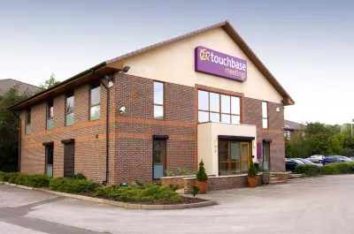 Premier Inn Nottingham West Hotels in Иствуд