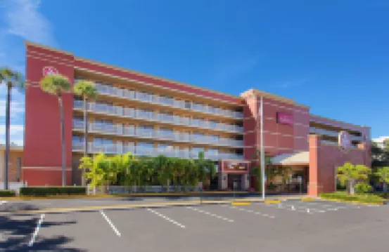 Ramada by Wyndham Tampa Westshore Airport South Hotels near Steinbrenner Field