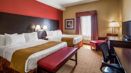 Best Western Plus Bowmanville Hotels in Clarington