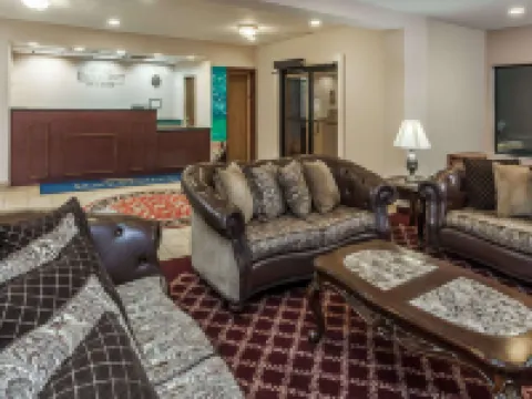 Baymont by Wyndham New Buffalo Hotels in New Buffalo