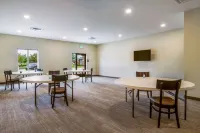 Comfort Suites Wooster Near University Campus Hotels in Wooster Township