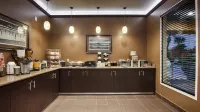 Best Western Plus Seawall Inn  Suites by the Beach - Frühstück