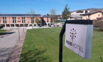 Hub Hotel