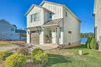 Waterfront Oasis on Tims Ford Lake: Pool/Kayak! - Wifi
