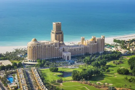 Waldorf Astoria Ras Al Khaimah Отели в г. Al Ashish