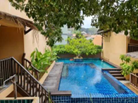 프라 낭 인 바이 베케이션 빌리지