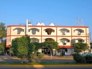 Hotel Las Fuentes