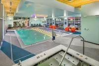 Aloft Anchorage - piscine