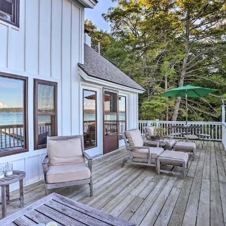 Updated Glen Arbor Cottage on Lake: Dock & Mooring