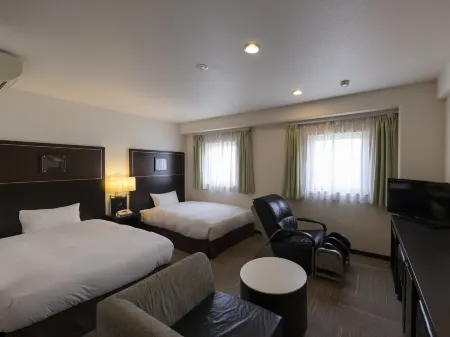 Ariston Inn Kanda Kitakyusyu Airport