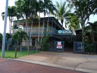 Roebuck Bay Backpackers and Party Bar