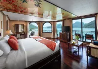 Indochine Lan Ha Bay