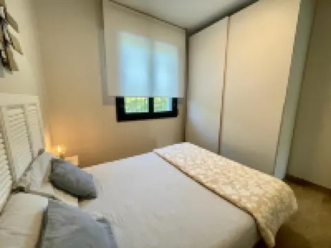 Villa sulla spiaggia con giardino privato