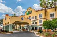 Holiday Inn Express & Suites the Villages Hotels in Lady Lake