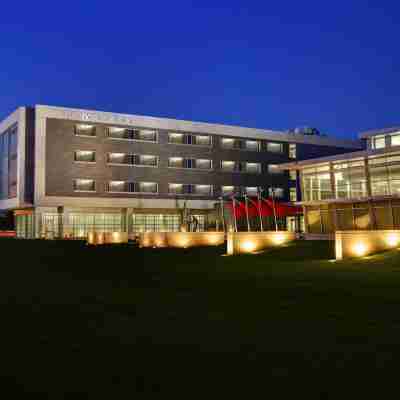 The Hotel at Kirkwood Center Hotel Exterior