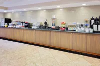 Comfort Inn & Suites Arlington Heights - Schaumburg - breakfast