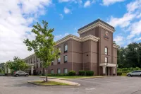 Comfort Suites at WestGate Mall