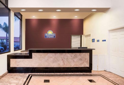 호텔 수영장 시설