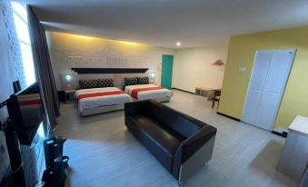N&L Hotel