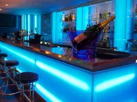 Best Western Plus John Bauer Hotel - bar
