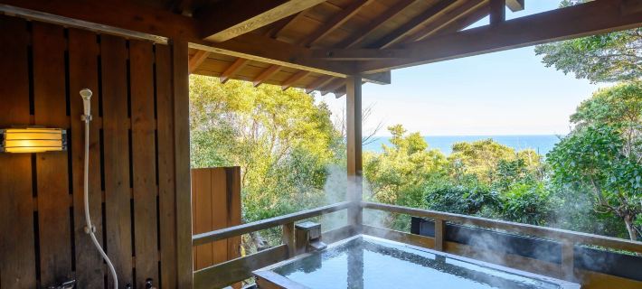 絶景海風癒し庵 新八屋 鳥羽のホテル