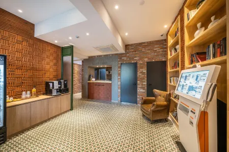 Yongin Soseol Smith Hotel Отели рядом с достопримечательностью «Kyung Hee University Hyejung Museum»