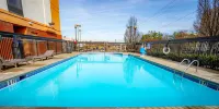 Hyatt Place Atlanta Arpt North - Pools