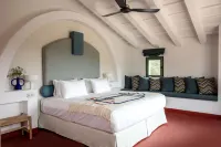 Menorca Experimental Hotels in Alaior