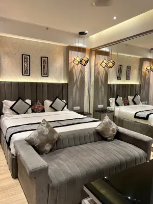 THE ORIGIN SUITES