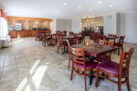 Days Inn by Wyndham Manassas Battlefield - Breakfast