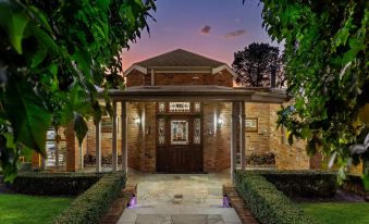 Tranquil Estate with Pool Heated Spa   Gardens