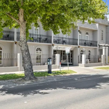 Sherbourne Terrace Hotel