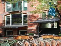 Max Brown Hotel Museum Square, part of Sircle Collection Hotels near Moco Museum