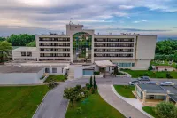 Olympian Bay Grand Resort