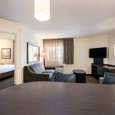سونيستا سيمبلي سويتس دالاس جاليريا Hotels near غاليريا