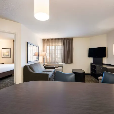 Sonesta Simply Suites Detroit Troy
