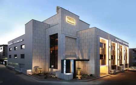 Private Gyeongju Отели рядом с достопримечательностью «Вольчонгё»