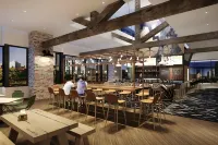 卡爾加里市中心Delta飯店 - 酒吧